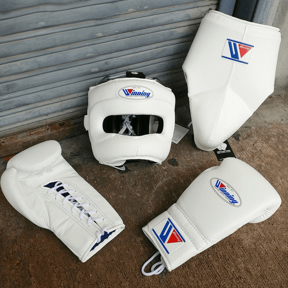 Winning Boxing Set Collection Premium Leather Gloves Headguard Training Kit
