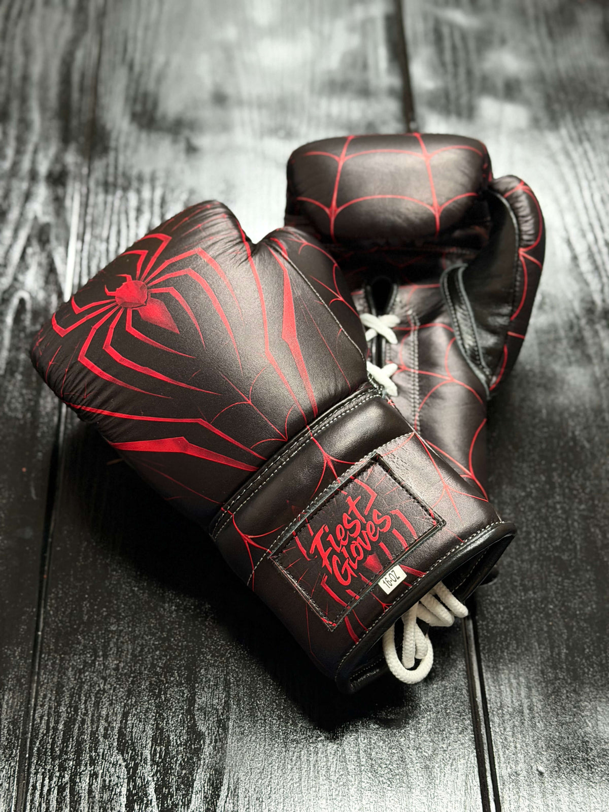 Fiest Winning Style Boxing Gloves Black/Red Curved Leather Gloves for MMA Training