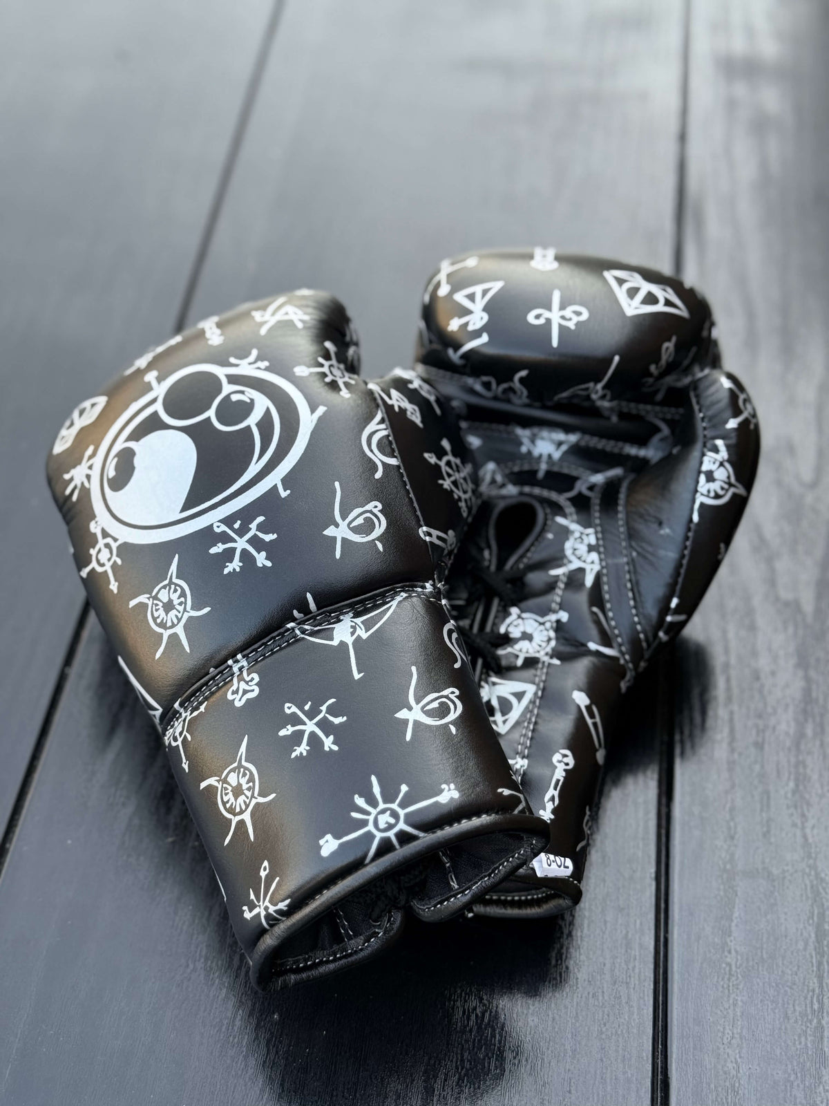Grant Boxing Gloves Black/White Leather Training Gloves for Heavy Training
