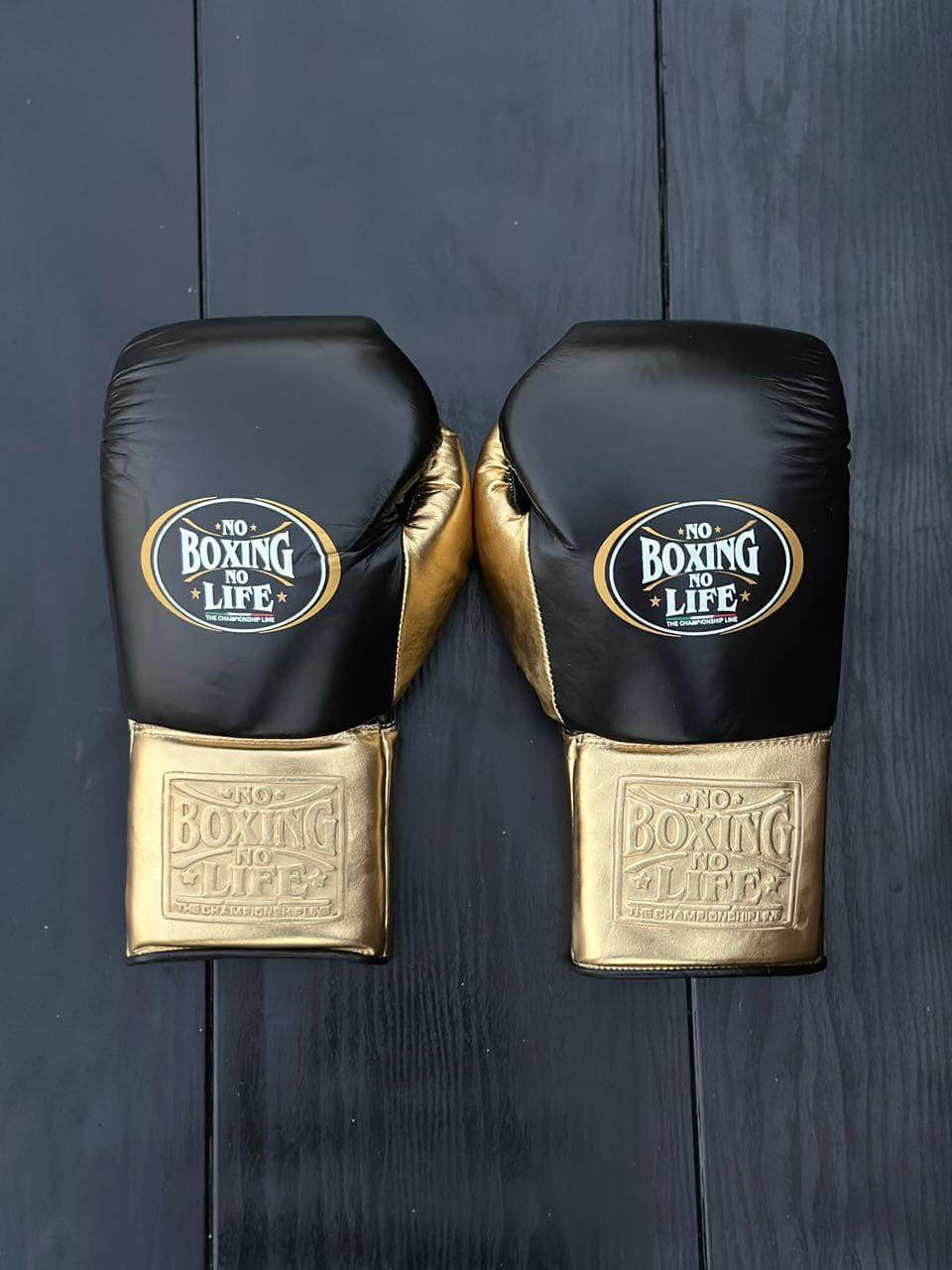 No Boxing No Life Gloves Black/Gold  Leather Gloves Back View
