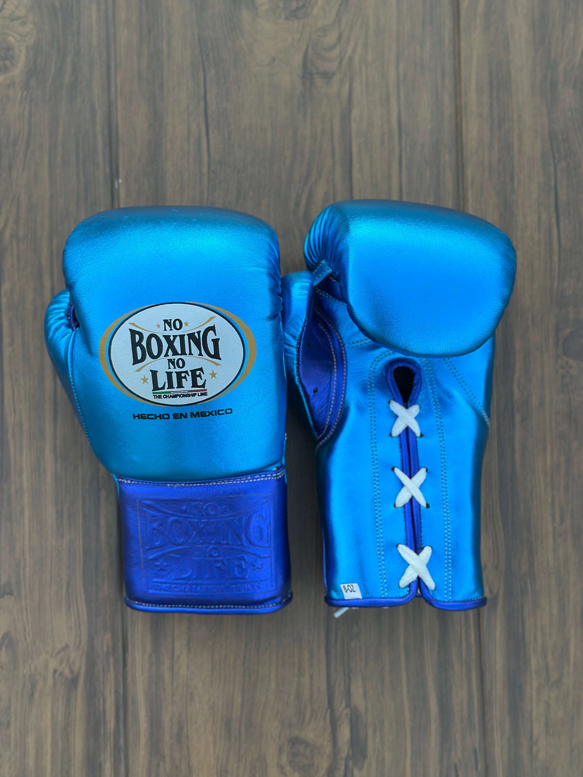 No Boxing No Life Gloves Sky-Blue Leather Training Gloves Front View