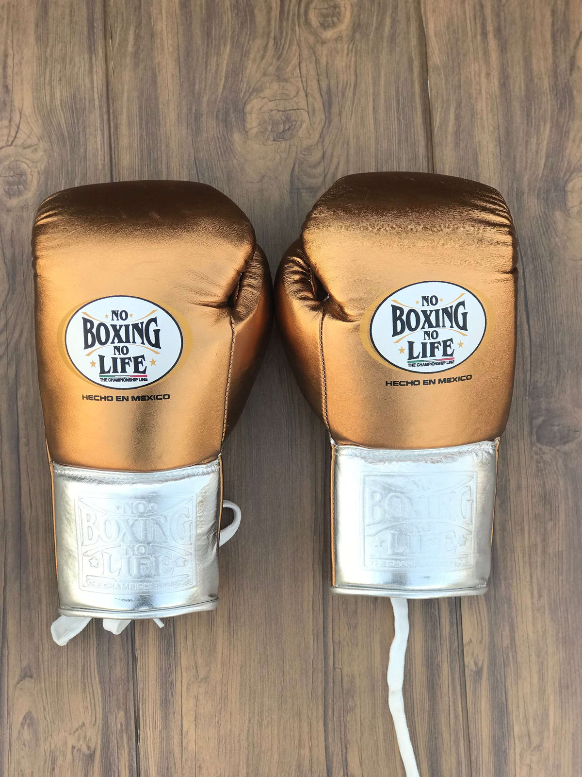 No Boxing No Life Gloves Brown/Silver Leather Training Gloves Back View