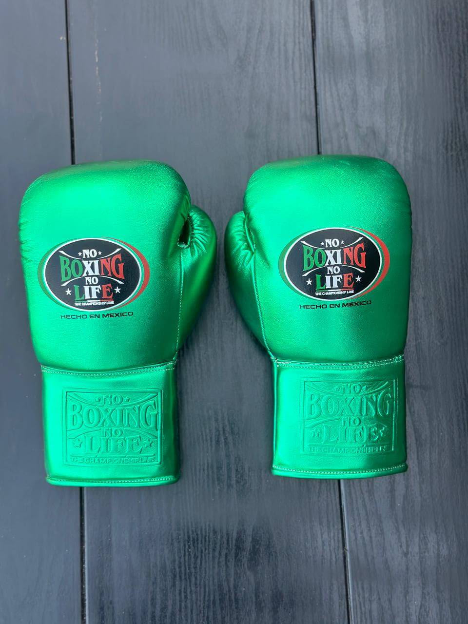 No Boxing No Life Gloves Green Leather Gloves Back View