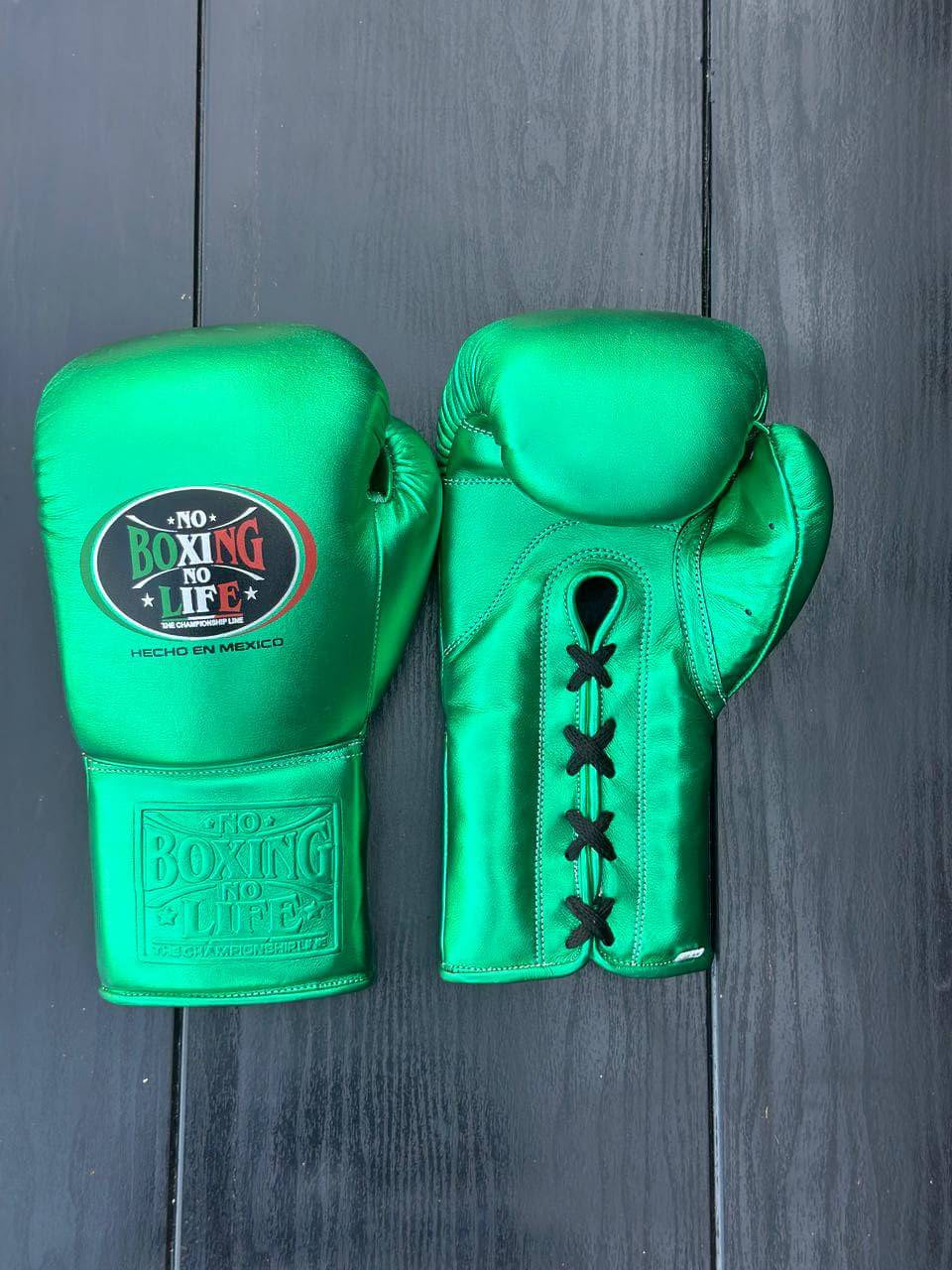 No Boxing No Life Gloves Green Leather Gloves Front View