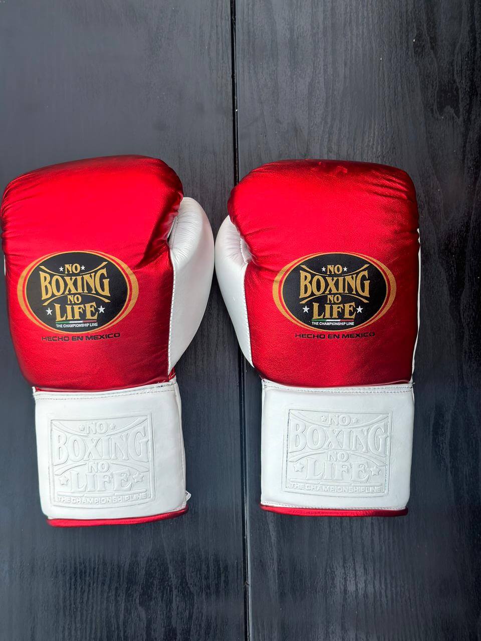 No Boxing No Life Gloves Red/White Curved Leather Gloves Back View