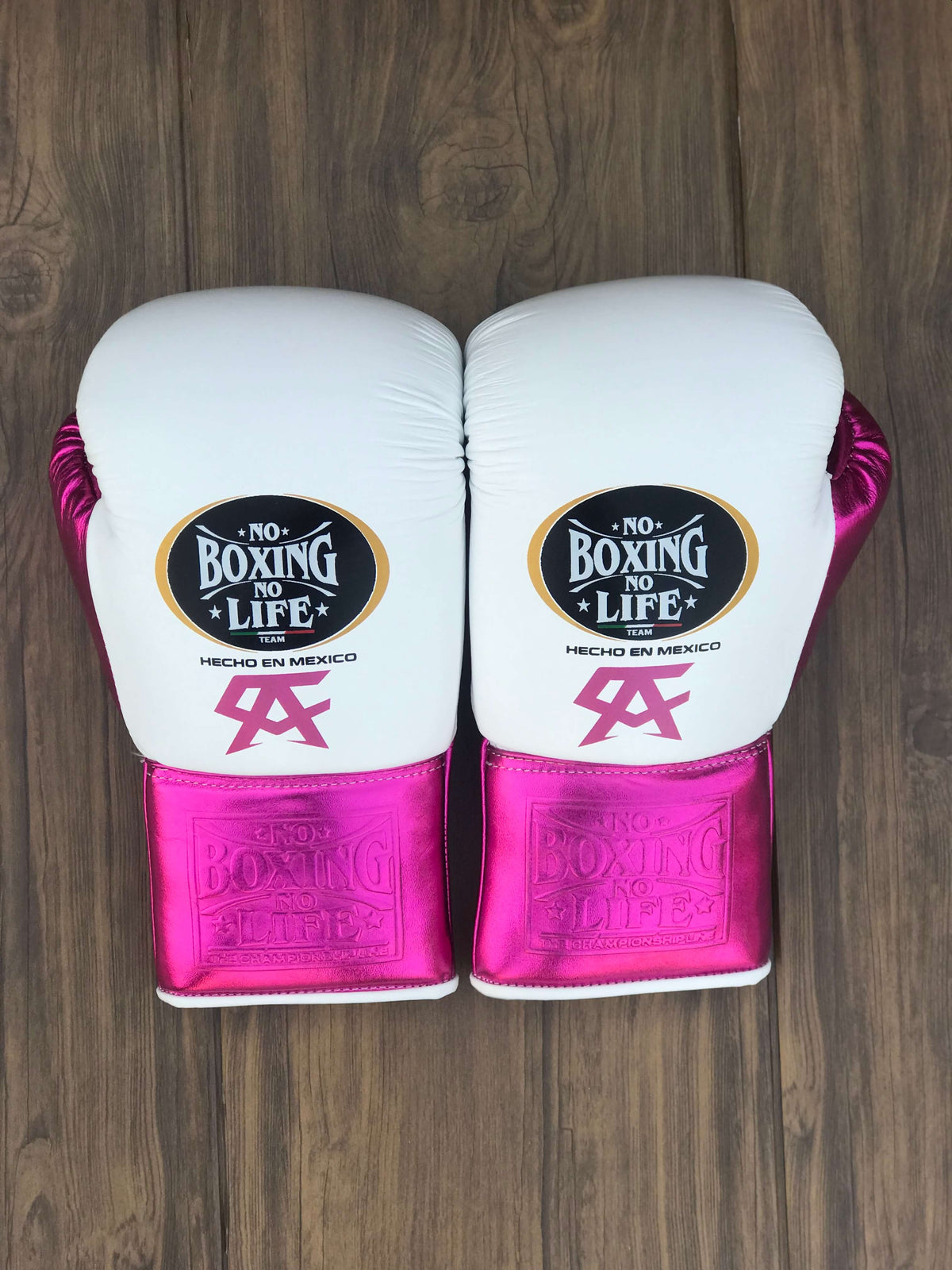 No Boxing No Life Gloves White/Pink Padded Leather Training Gloves Back View