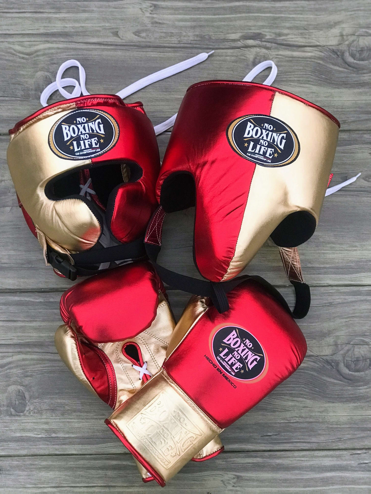 No Boxing No Life Complete Boxing Set Red/Gold Gloves Headguard Bundle