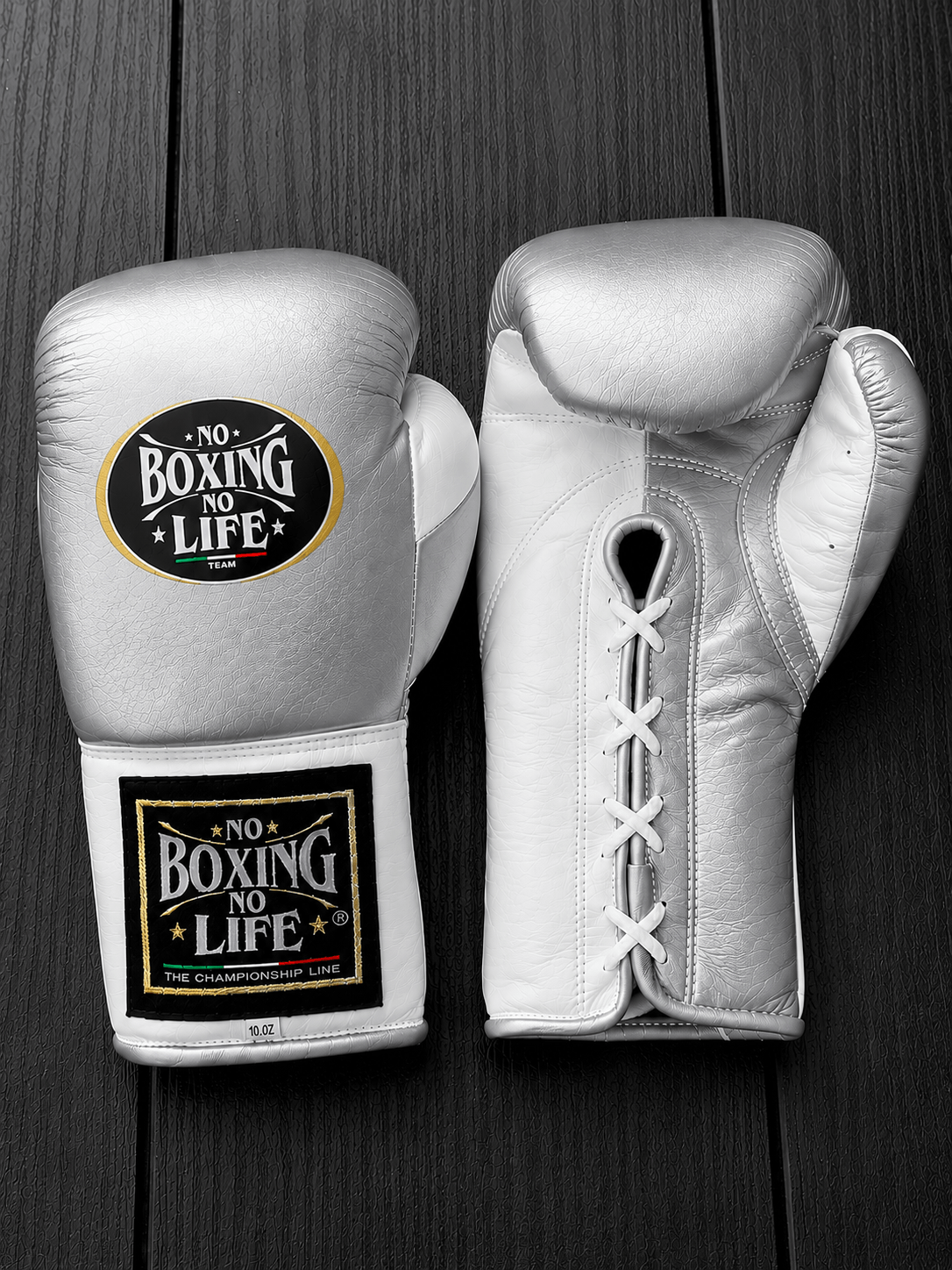 No Boxing No Life Silver/White Lace-Up Boxing Gloves Classic Training Gloves
