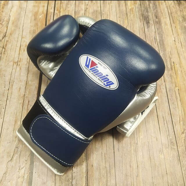 Winning Dark-Blue/Silver Leather Boxing Gloves Classic Design Pair