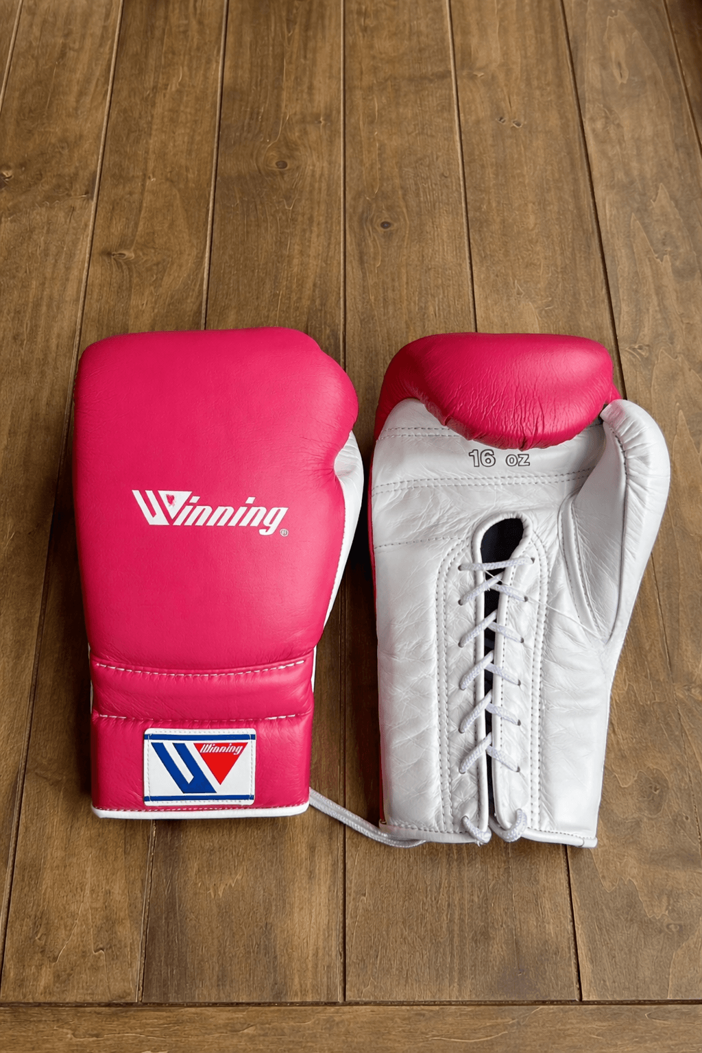 Winning Pink/White Boxing Gloves Sparring Training Gloves