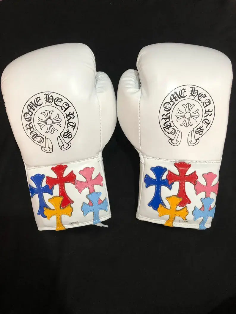 Winning Boxing Gloves White Padded Leather Gloves for Muay Thai