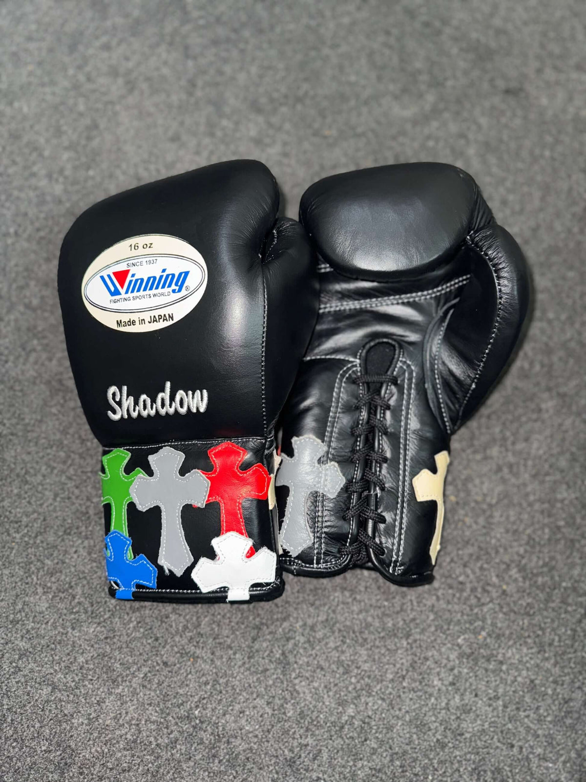Winning Black Chroe Heart Style Boxing Gloves Premium Quality Training