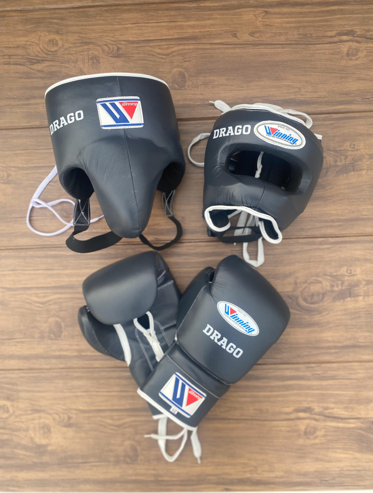 Winning Dark-Grey Boxing Set Premium Training Gloves Kit