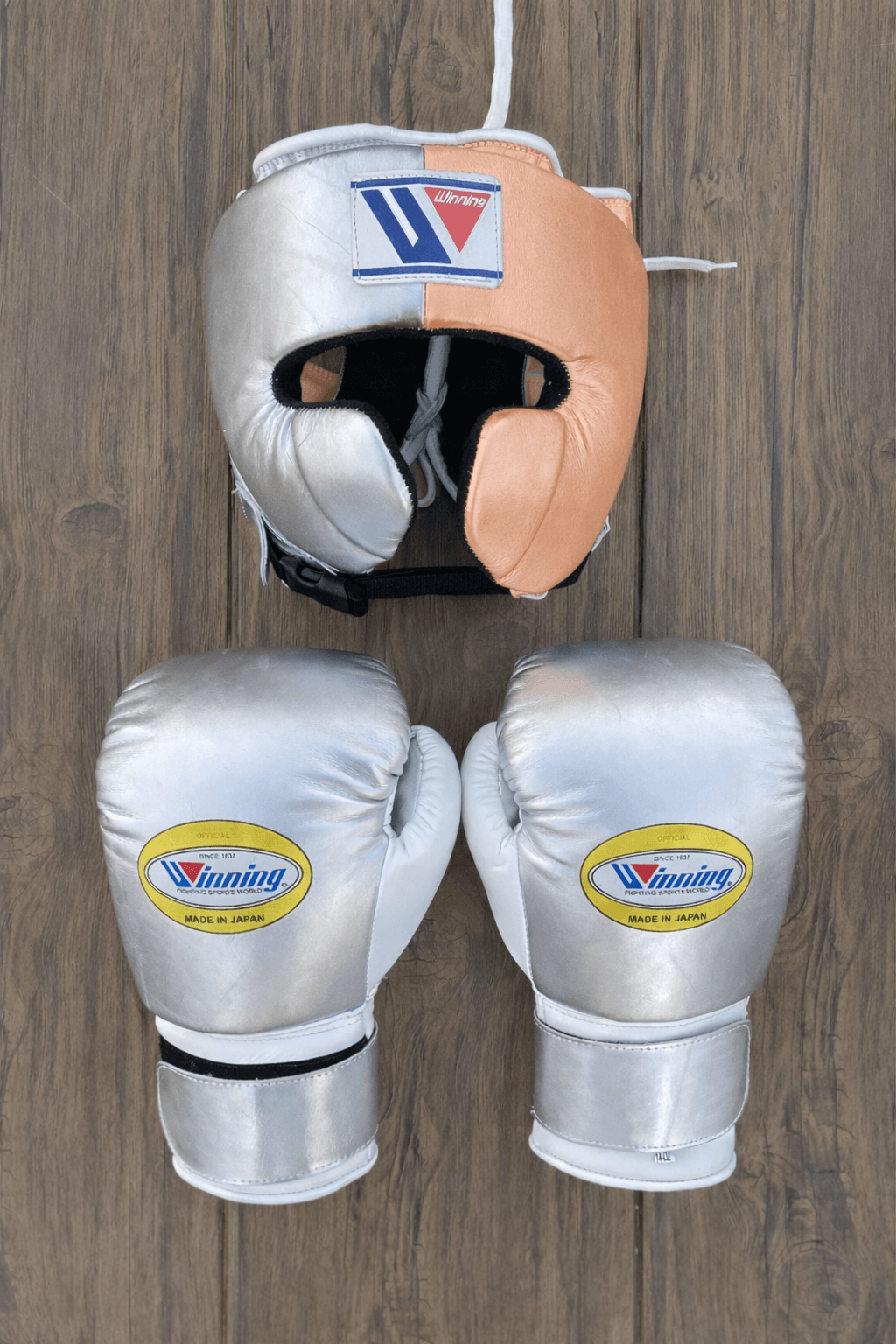 Winning Complete Boxing Set Silver/Peach Gloves Headguard Training Bundle