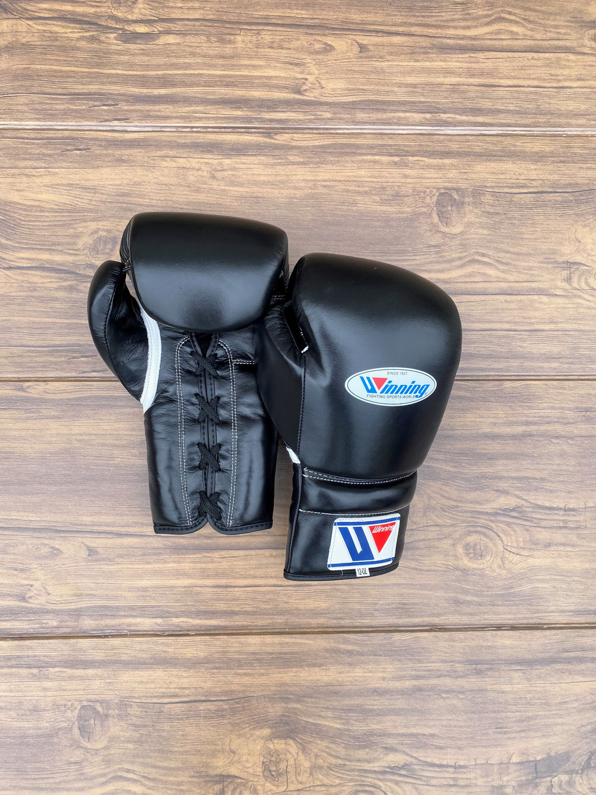 Winning Boxing Set Black Lace-Up Gloves View
