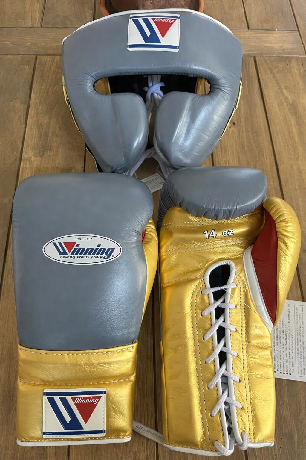 Winning Boxing Set Grey/Gold/Red 14oz Gloves with Headguard Training Kit