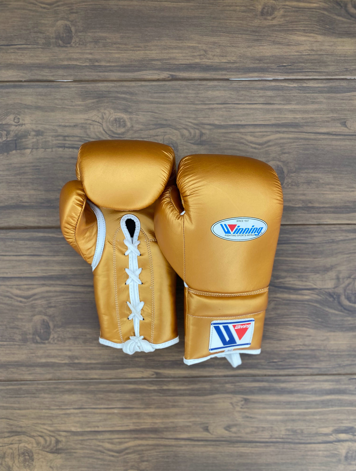 Winning Boxing Set Gold Gym Training Gloves View