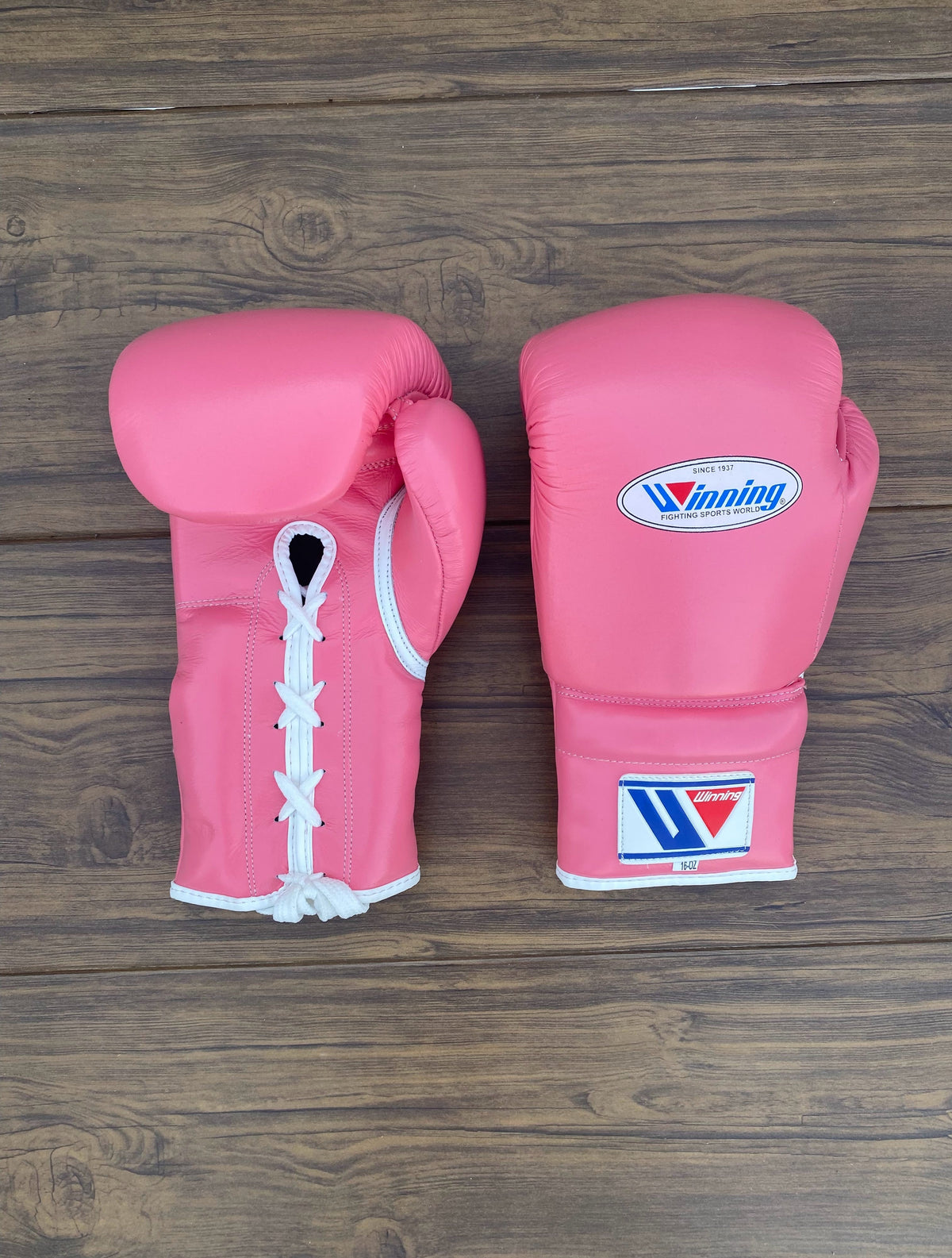 Winning Leather Boxing Set Pink Gloves Front View