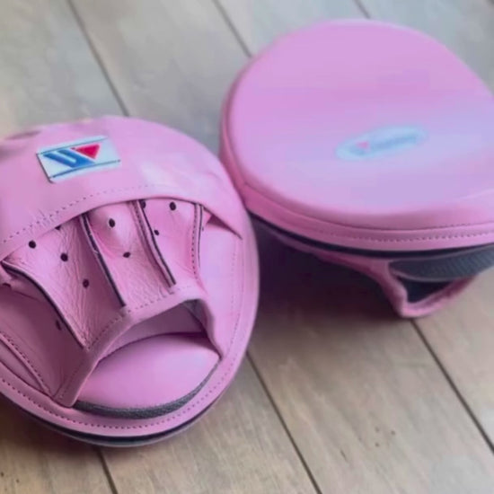 Winning Boxing Mitts Pink Video