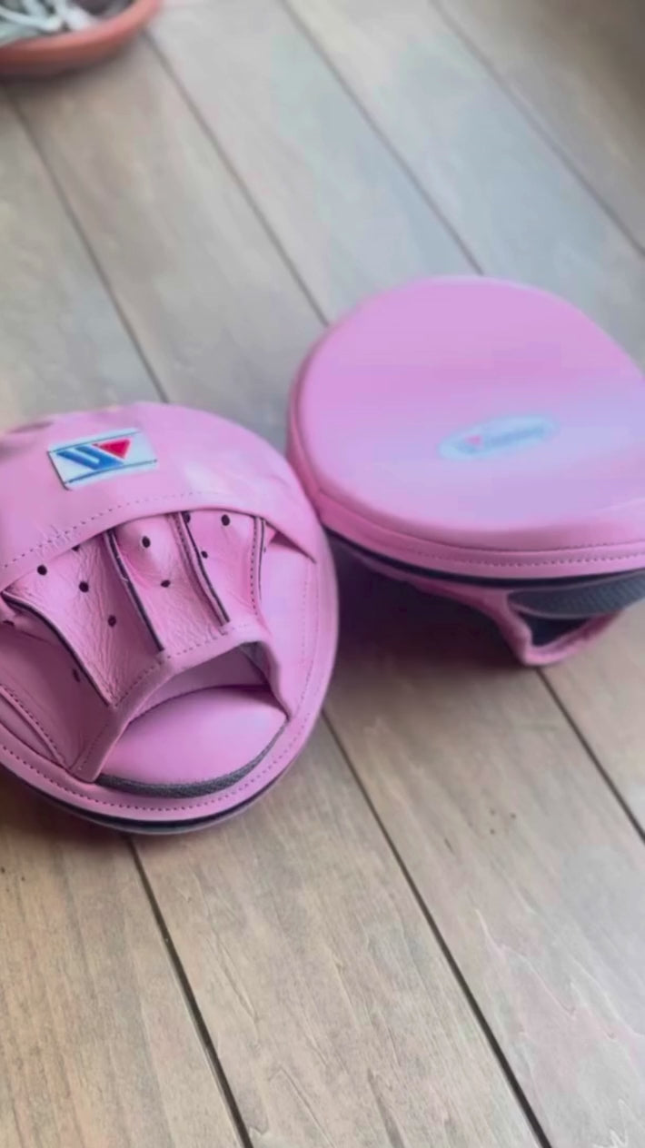Winning Boxing Mitts Pink Video