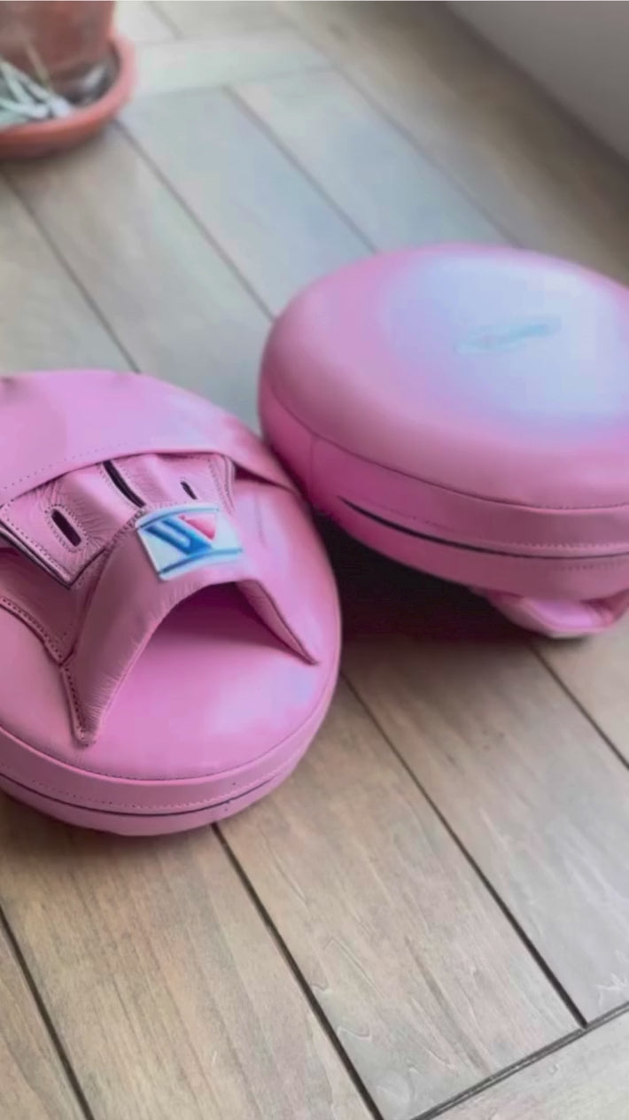 Winning Boxing Mitts Pink Video