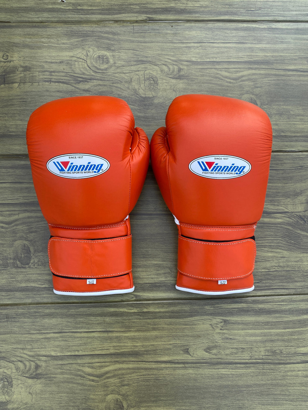 winning boxing gloves orange velcro back custom training gloves for boxing